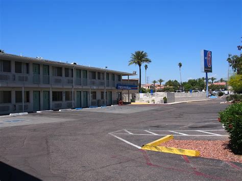 Motel 6 Youngtown, AZ .